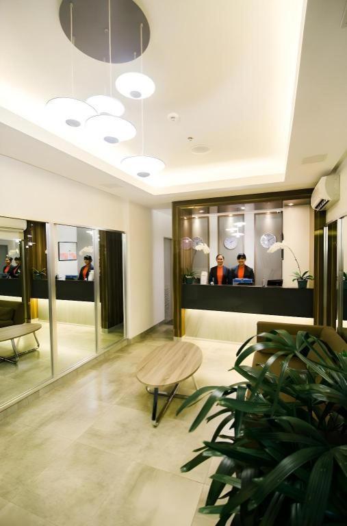 Travelite Express Hotel Багио Экстерьер фото